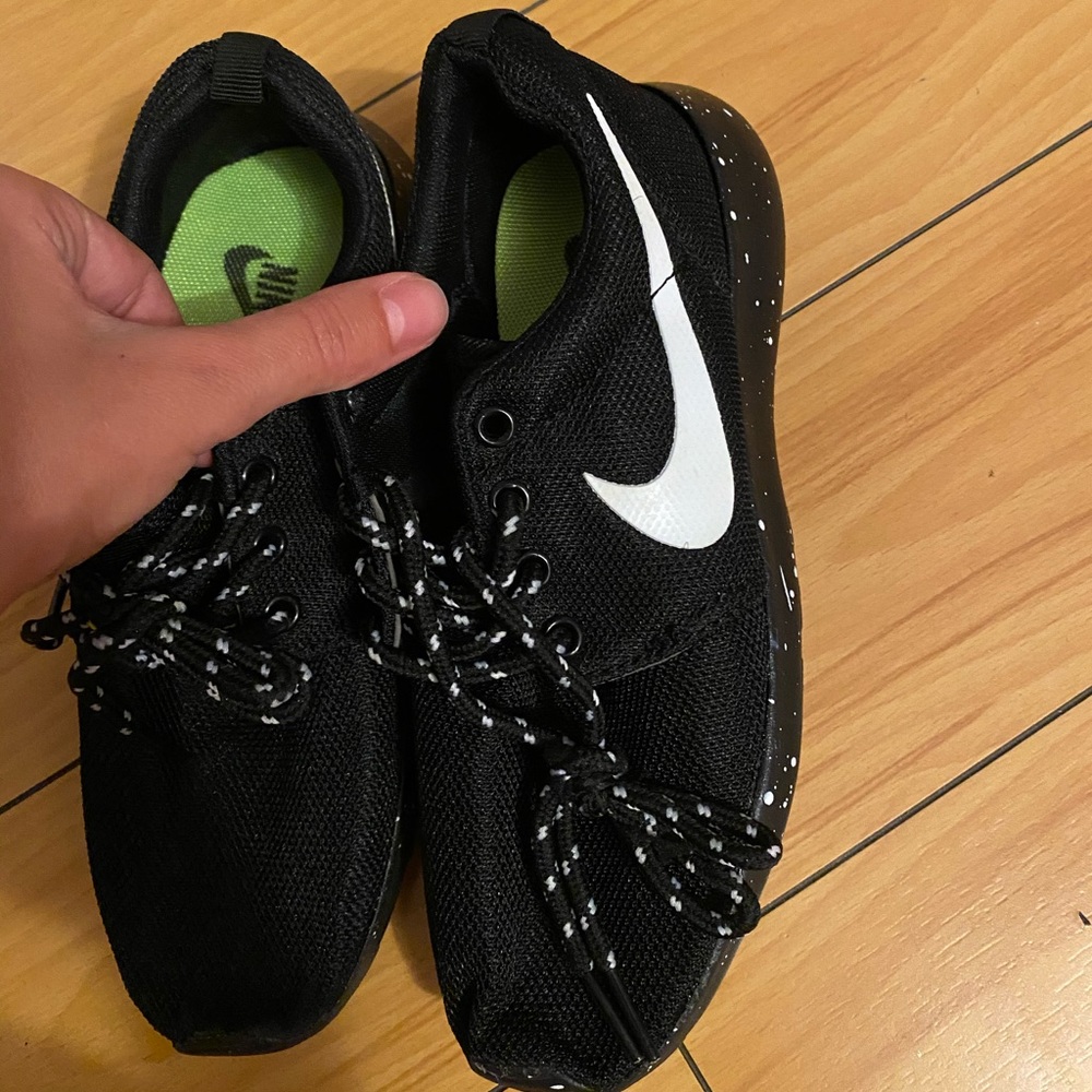 Brand new Nike shoes